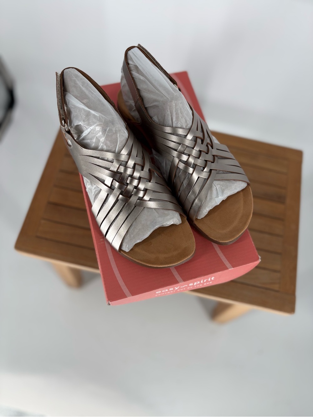 New easy spirit Women's Metallic Woven Slingback Sandals - Bronze size 8.5 M
